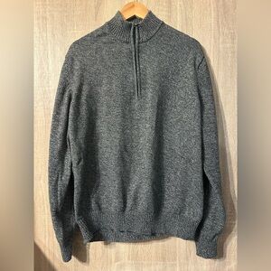 IZOD Men's Gray Half-Zip Sweater Size XL